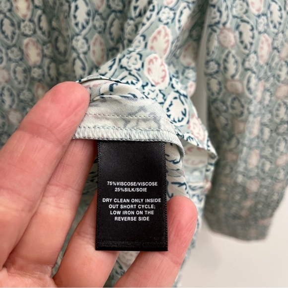 NWT Lafayette 148 Scottie Decorative Crepe Viscose Silk Blouse Button Up Large - Picture 9 of 12